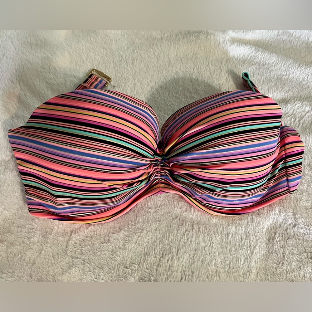 Victoria's Secret Bikini Top - Picture 2 of 3